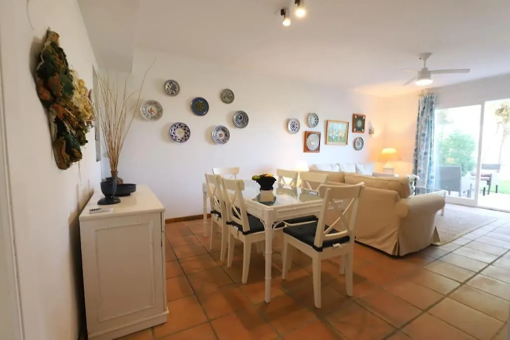 Chalet En Conjunto Augusta Golf Novo Sancti Petri 0*,