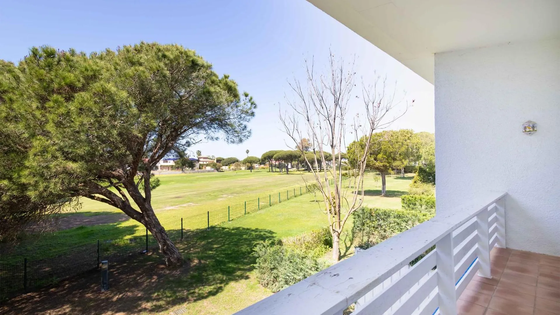 Chalet En Conjunto Augusta Golf Novo Sancti Petri