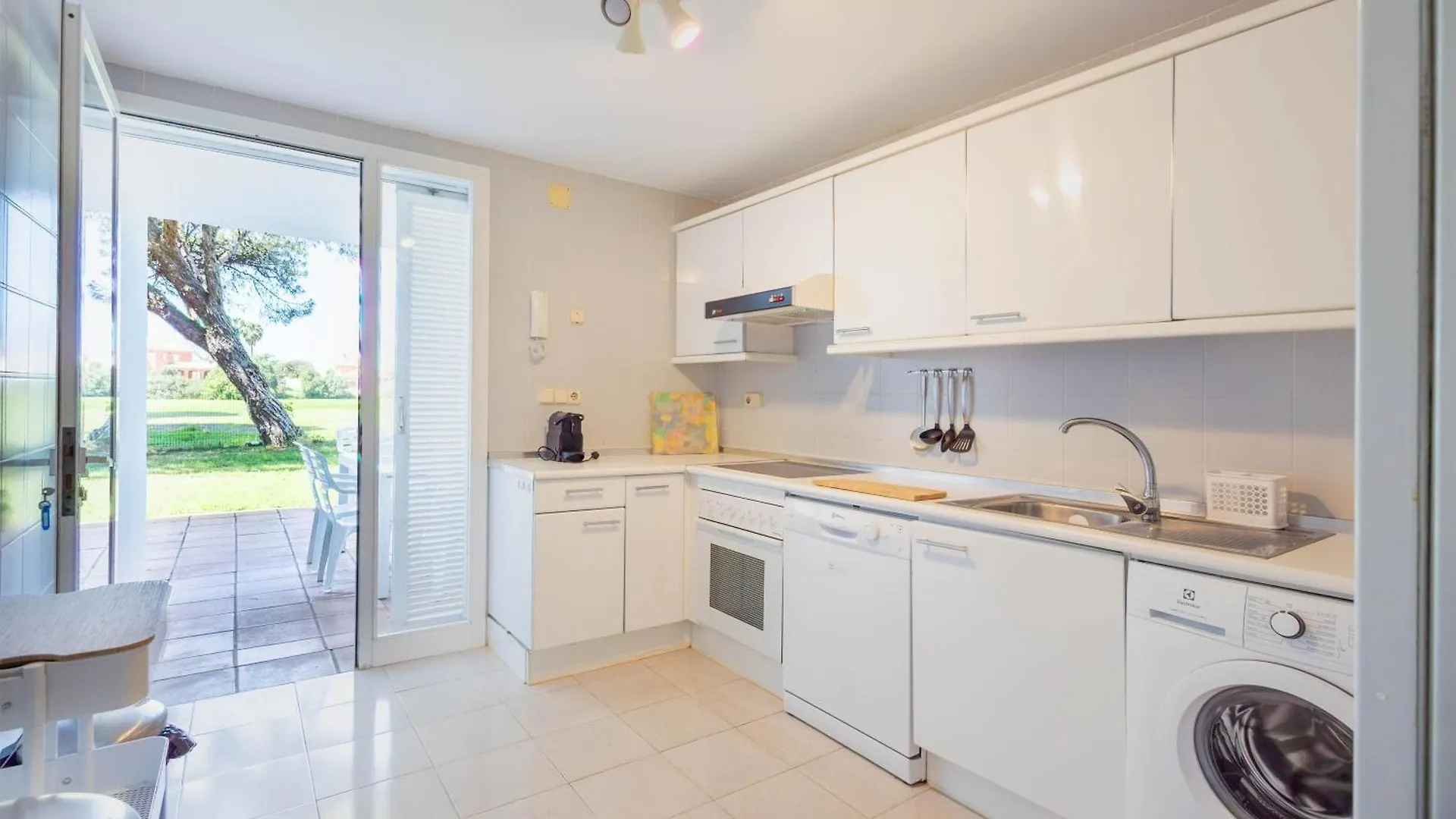 Chalet En Conjunto Augusta Golf Novo Sancti Petri 0*,  Spanyolország