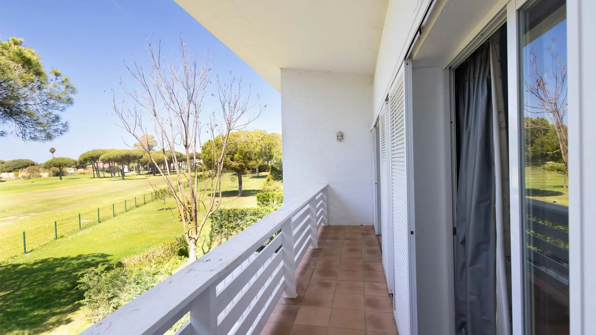 Chalet En Conjunto Augusta Golf Novo Sancti Petri
