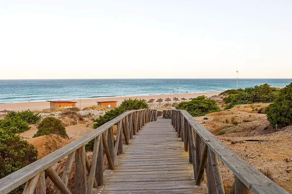 Chalet En Conjunto Augusta Golf Novo Sancti Petri Spain