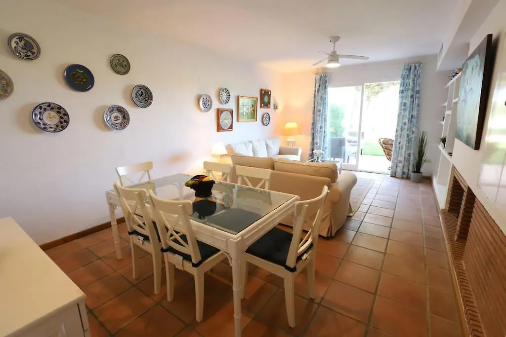 Chalet En Conjunto Augusta Golf Novo Sancti Petri 0*,